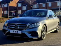 Begagnad Mercedes E220 AMG line 2017 Grå Sedan