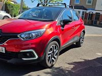 Used Renault Captur Dynamique 110 HP (80 kW) 2018 Red/black SUV
