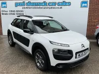 Used Citroën C4 Cactus Feel 98 HP (72 kW) 2016 White Hatchback