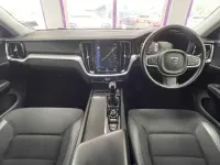 Used Volvo V60 Momentum 150 HP (110 kW) 2019 Black Estate