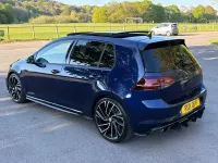 Begagnad VW Golf VII R 2018 Blå Halvkombi