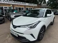 Used Toyota C-HR Design 122 HP (89 kW) 2018 White SUV