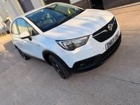 Used Vauxhall Crossland X S 110 HP (80 kW) 2019 White SUV