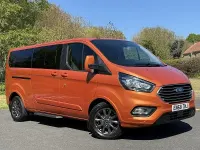 Used Ford Tourneo Titanium 130 HP (95 kW) 2018 Orange MPV