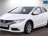 Used Honda Civic ES 2013 White Hatchback