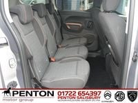 Gebraucht Peugeot Rifter GT 130 PS (95 kW) 2022 Grau Van / Kleinbus