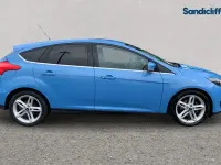 Used Ford Focus Titanium 125 HP (91 kW) 2017 Blue Hatchback