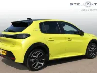 Used Peugeot e-208 GT 113 kW (154 HP) 2024 Yellow Hatchback