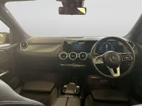 Usado Mercedes B200 150 CV (110 kW) 2019 Negro Monovolumen