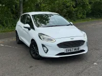 Używany Ford Fiesta Zetec 100 KM (73 kW) 2017 Biały Hatchback
