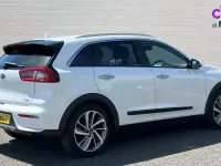 Used Kia Niro First Edition 139 HP (102 kW) 2018 White SUV