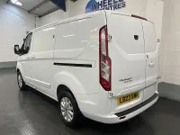 Used Ford Transit Custom Limited 130 HP (95 kW) 2023 White Van