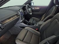 Used Volvo XC40 Core 169 kW (231 HP) 2023 Black SUV