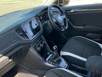 Używany VW T-Roc SEL 150 KM (110 kW) 2021 SUV