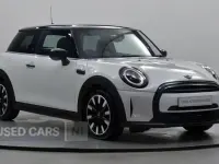 Used Mini Cooper Exclusive 134 HP (98 kW) 2023 White Hatchback