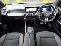 Begagnad Mercedes EQB300 Executive 167 kW (228 HK) 2024 Svart SUV