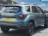 Used Dacia Duster Extreme 150 HP (110 kW) 2023 Green SUV