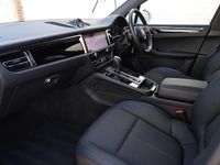 Used Porsche Macan S 375 HP (275 kW) 2023 White SUV