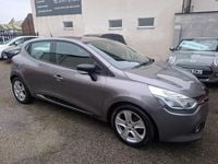 Used Renault Clio IV Dynamique 90 HP (66 kW) 2016 Grey Hatchback