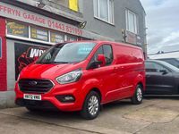 Used Ford Transit Custom Limited 130 HP (95 kW) 2022 Red Van