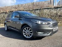 Used Ford Focus Titanium 125 HP (91 kW) 2016 Grey Hatchback
