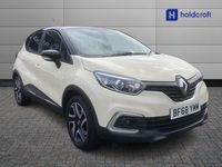 Used Renault Captur 90 HP (66 kW) 2018 Cream/black  SUV