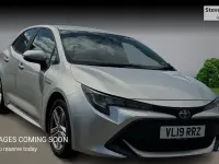 Used Toyota Corolla 122 HP (89 kW) 2019 Silver Hatchback