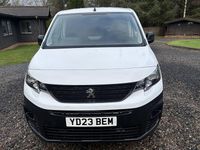 Used Peugeot Partner Premium 131 HP (96 kW) 2023 White MPV