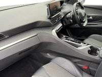 Used Peugeot 3008 Allure+ 131 HP (96 kW) 2023 Grey SUV
