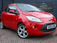 Begagnad Ford Ka Zetec 69 HK (50 kW) 2016 Röd Halvkombi