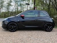 Second-hand Vauxhall Adam Glam 87 CP (63 kW) 2015 Negru Hatchback