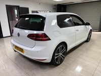 Usado VW Golf VII GTD 2016 Branco Citadino