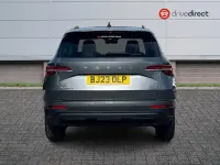 Usado Skoda Karoq SE L 150 CV (110 kW) 2023 Gris SUV