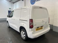 Used Vauxhall Combo S 100 HP (73 kW) 2023 White MPV