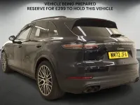 Used Porsche Cayenne Platinum Edition 462 HP (339 kW) 2022 Blue SUV