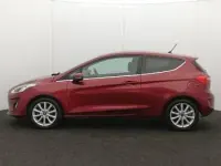 Used Ford Fiesta Titanium 125 HP (91 kW) 2018 Red Hatchback