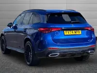 Usado Mercedes GLC300e Urban 313 HP (230 kW) 2024 Azul Carrinha