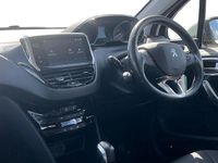 Used Peugeot 2008 Allure 82 HP (60 kW) 2017 White SUV