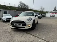 Begagnad Mini ONE Hatch 102 HK (75 kW) 2015 Vit Halvkombi
