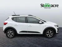Used Dacia Sandero Prestige 2022 White Hatchback