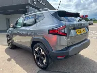Used Dacia Duster Extreme 143 HP (105 kW) 2025 Grey SUV