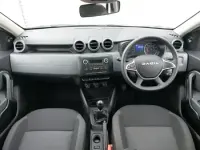Used Dacia Duster Essentiel 90 HP (66 kW) 2023 White SUV