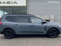 Used Dacia Jogger Extreme 141 HP (103 kW) 2025 MPV