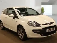 Używany Fiat Punto Evo 77 KM (56 kW) 2010 Biały Hatchback