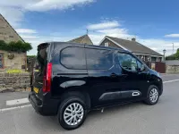 Used Citroën Berlingo Feel 2022 Black MPV
