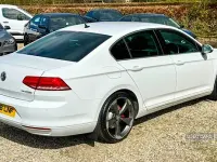 Used VW Passat Business 120 HP (88 kW) 2016 White Sedan
