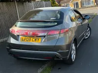 Begagnad Honda Civic EX 138 HK (101 kW) 2008 Grå Halvkombi