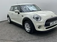 Used Mini ONE Classic 102 HP (75 kW) 2020 White Hatchback