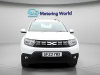 Begagnad Dacia Duster Expression 90 HK (66 kW) 2023 Vit SUV