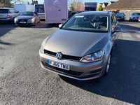 Used VW Golf VII SE 110 HP (80 kW) 2015 Grey Estate